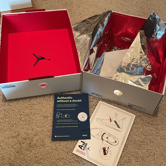 Nike Air Jordan XXXIII - Picture 12 of 12